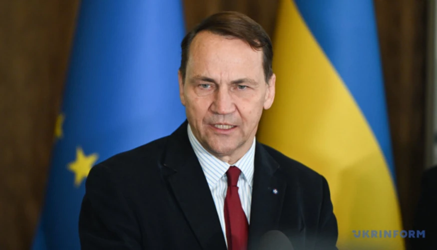 Сікорський запропонував «Європейський легіон» із ветеранами України після війни